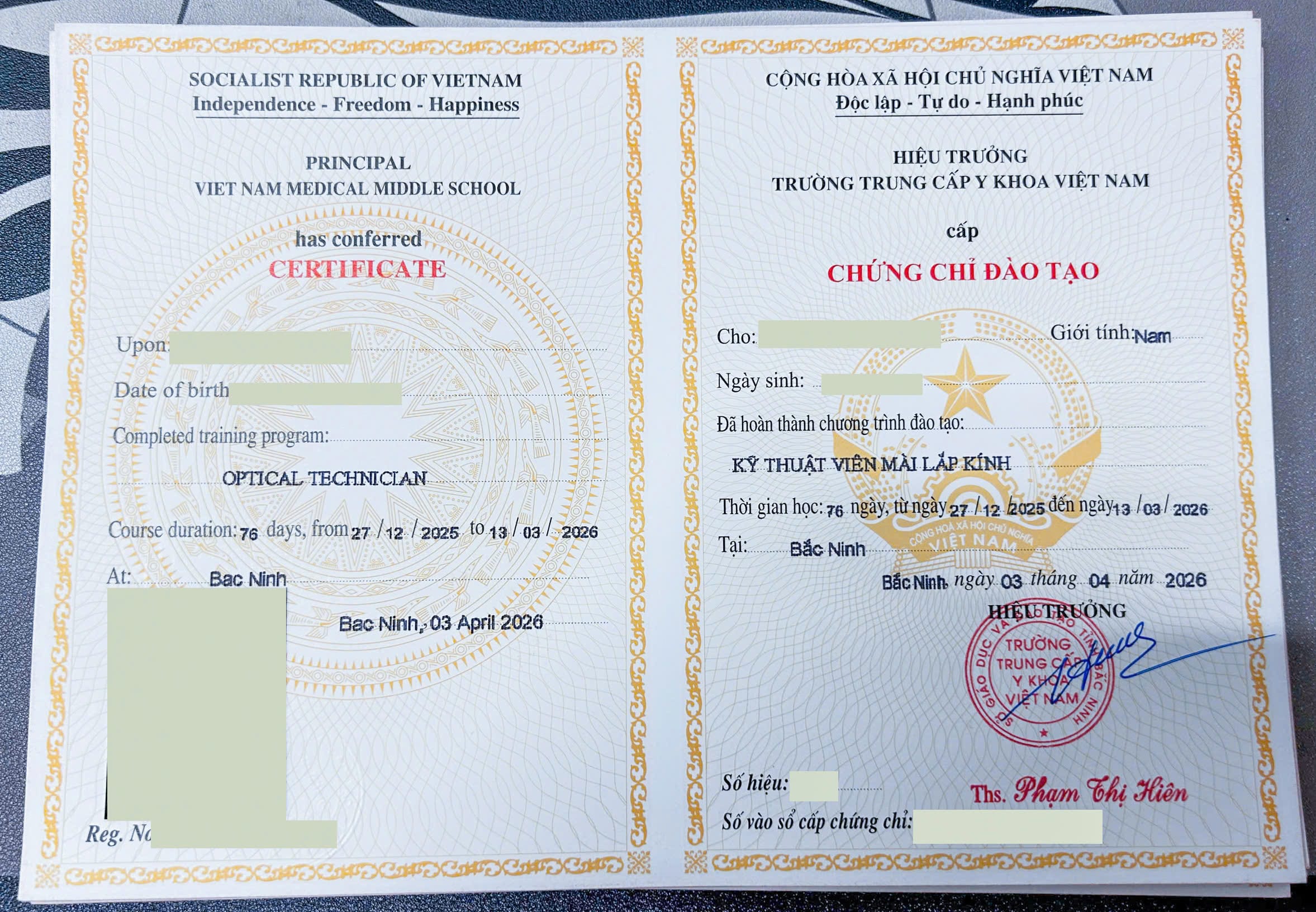 ktv mài lắp kính
