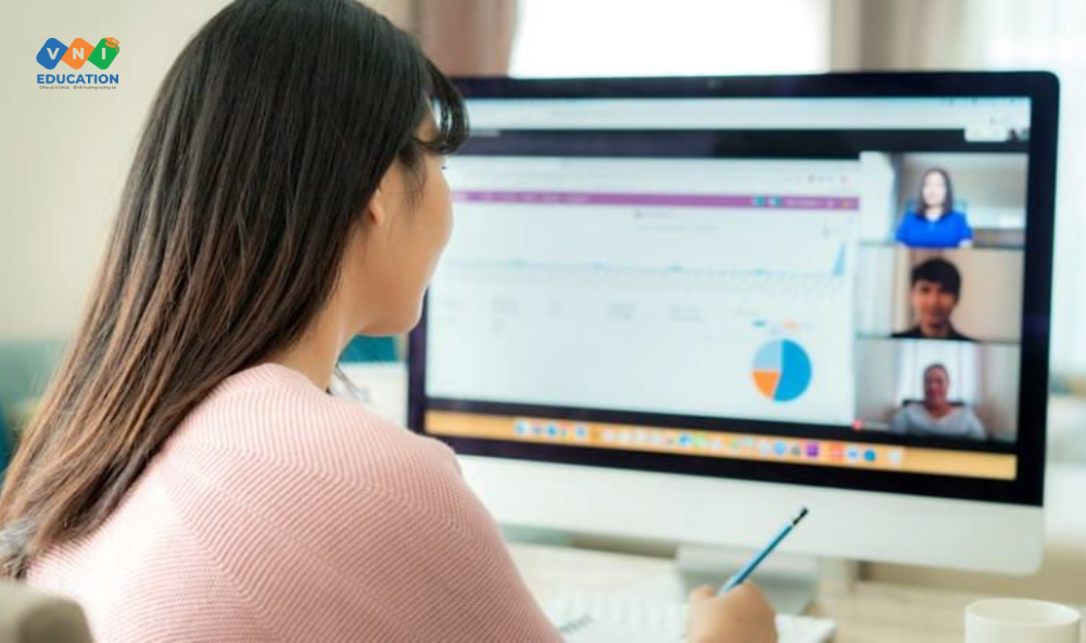 Hình thức học trực tuyến chứng chỉ Nghiệp vụ sư phạm Tiểu học