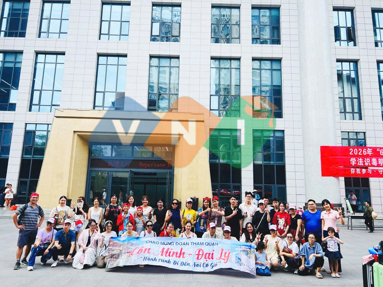 hướng dẫn viên du lịch